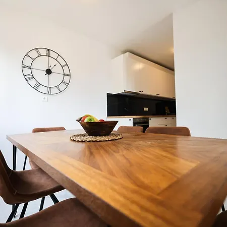 Apartment Florian Zadar